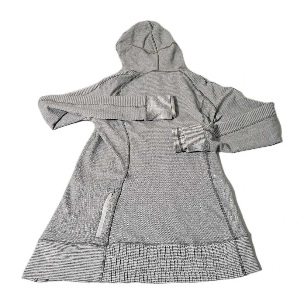 Lululemon Sweatshirt Womens 8Think‎ Fast Pullover Heather Slate Stripe Yoga